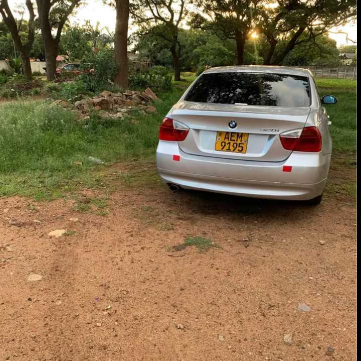A picture of Bmw 320i e90 5000 Auto tran Very clean Low mileage
