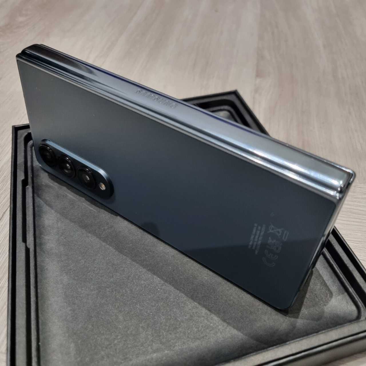 A picture of  Samsung Galaxy Z Fold4 5G 256GB 