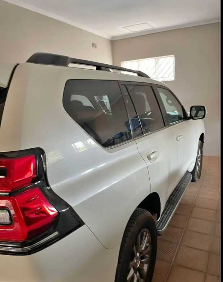 A picture of Toyota Prado Australian spec 100 000 negotiable Auto trans