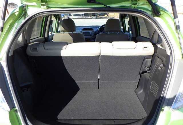 A picture of Honda fit hybrid 