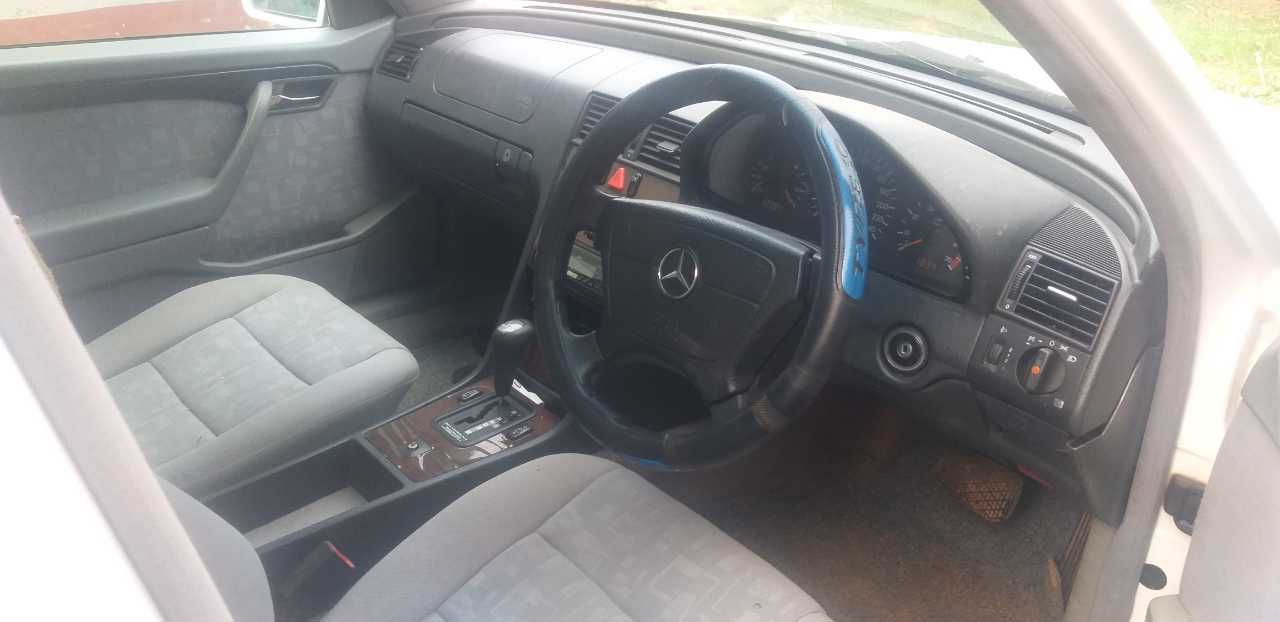 A picture of Mercedes Benz w202