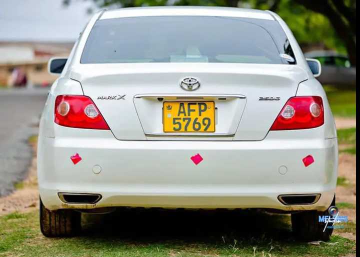 A picture of Toyota mark x 5000 Auto trans Clean all around Smooth