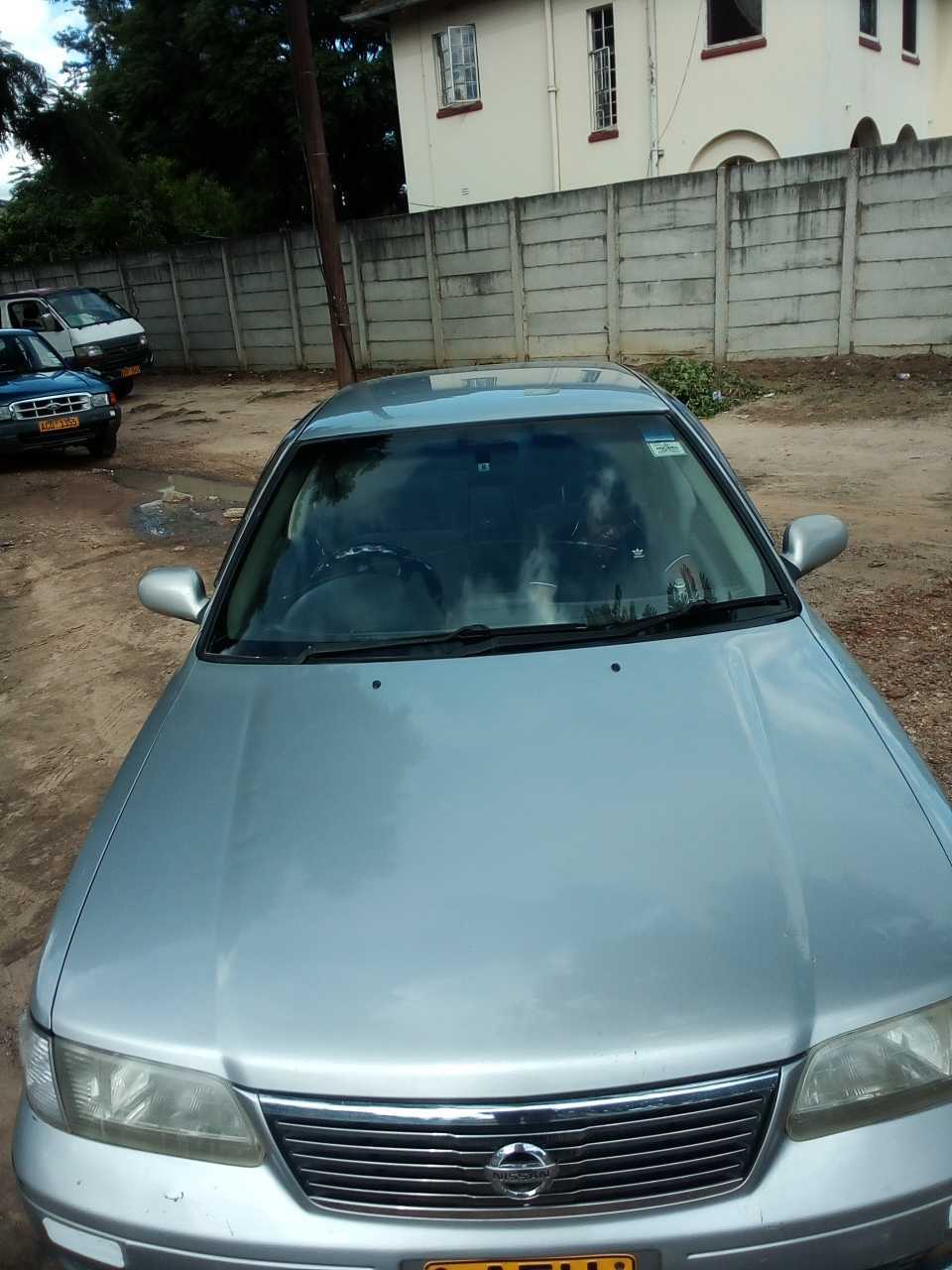 A picture of Nissan Sunny fb15 VIP supersaloon 