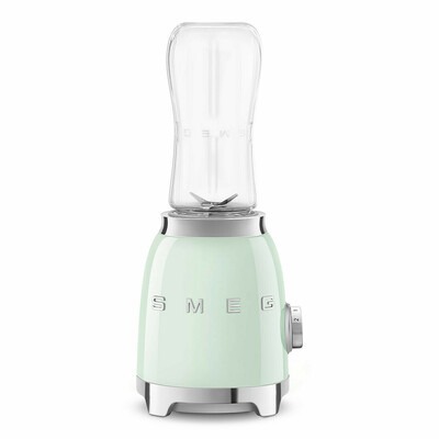 A picture of smeg Blenders Pastel green 50 s Style