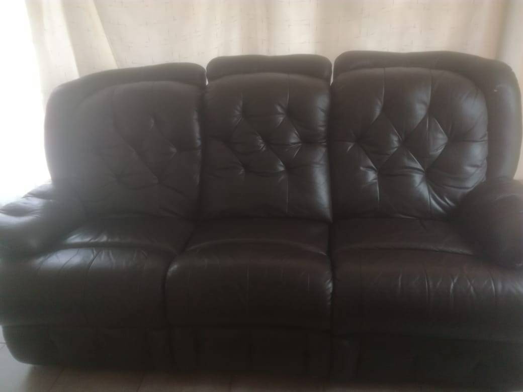 A picture of Preloved Swansea full leather sofa set