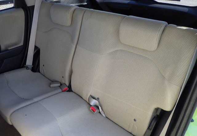 A picture of Honda fit hybrid 