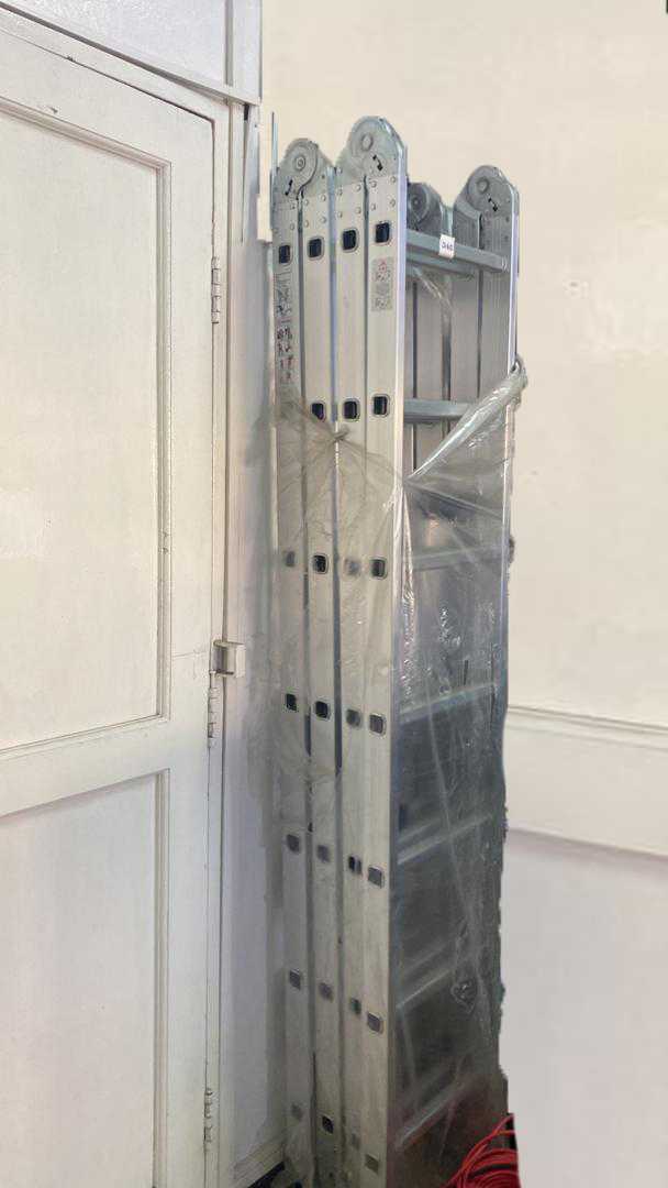 A picture of FOLDABLE LADDER