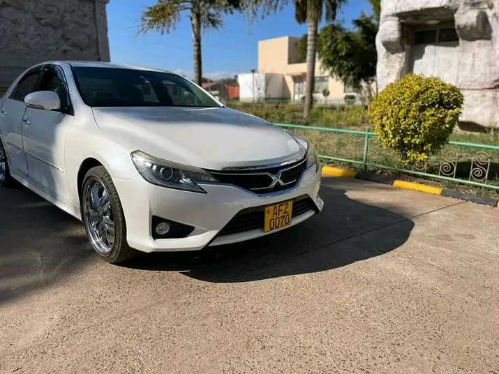Toyota mark x
2013 model
$15000 neg
Auto trans
70k mileage
Recently imported
Smooth drive
Good as new
Recently registered
H town deal
App or call
0783666294