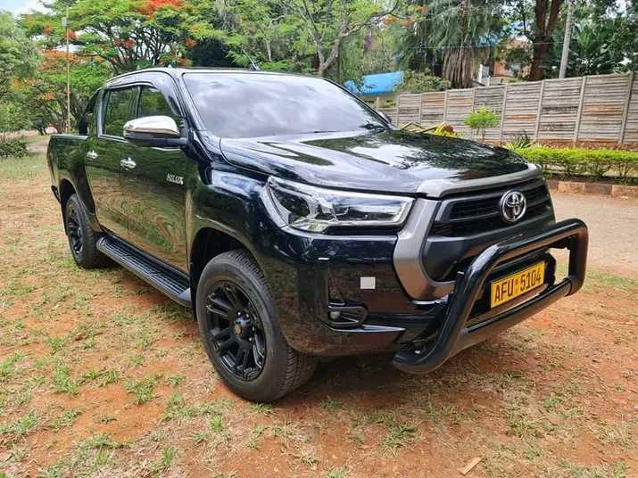 Toyota Hilux GD6 2021
$65000
Auto trans
Clean all around
13k mileage
Leather interior
Gweru town deal
App or call
0783666294