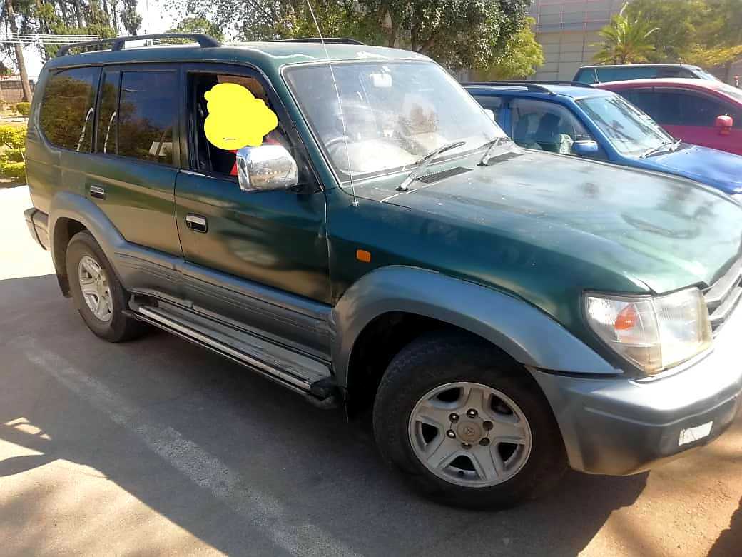 A picture of Car