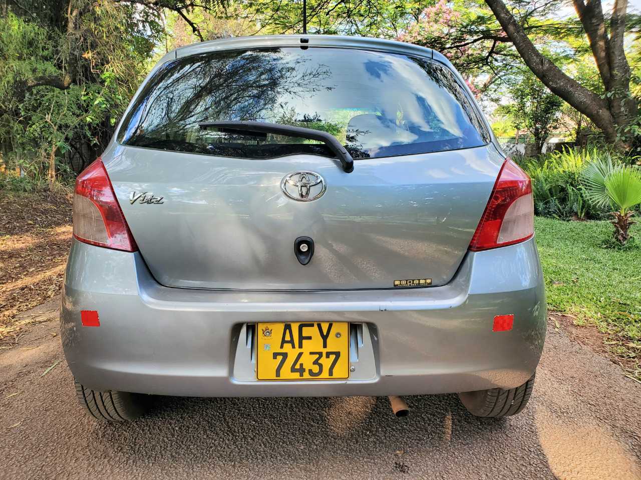 A picture of TOYOTA VITZ NEWSHAPE 2006