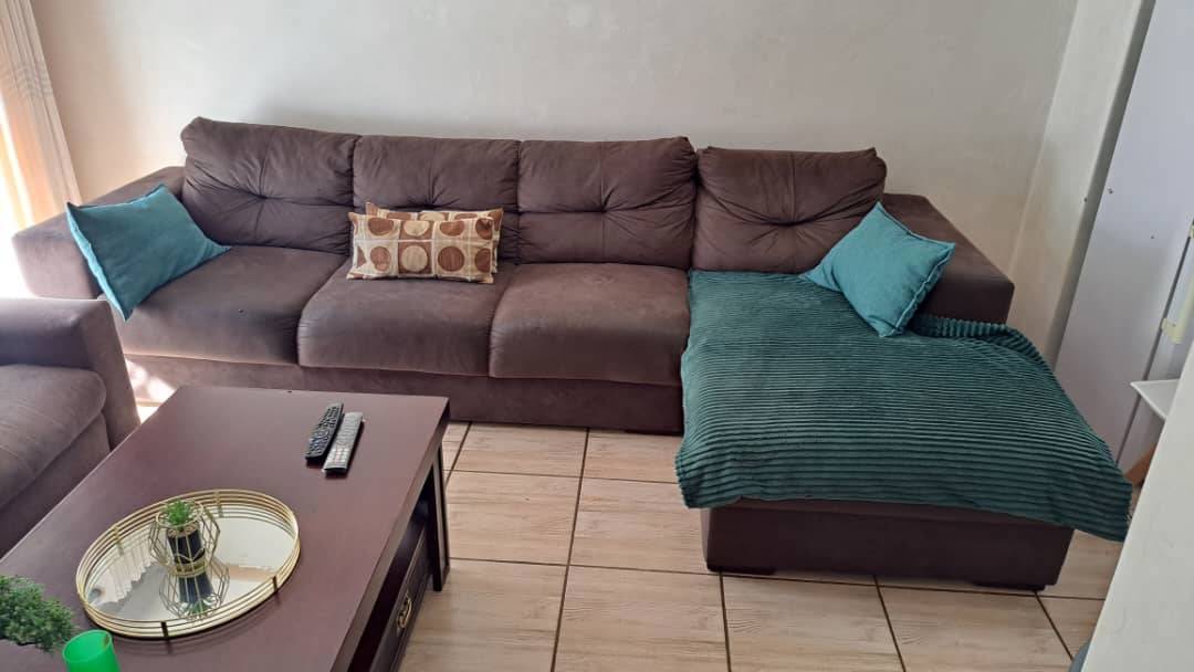 A picture of Carry 2 Piece Brown Lounge Suite L shaped Sofa 