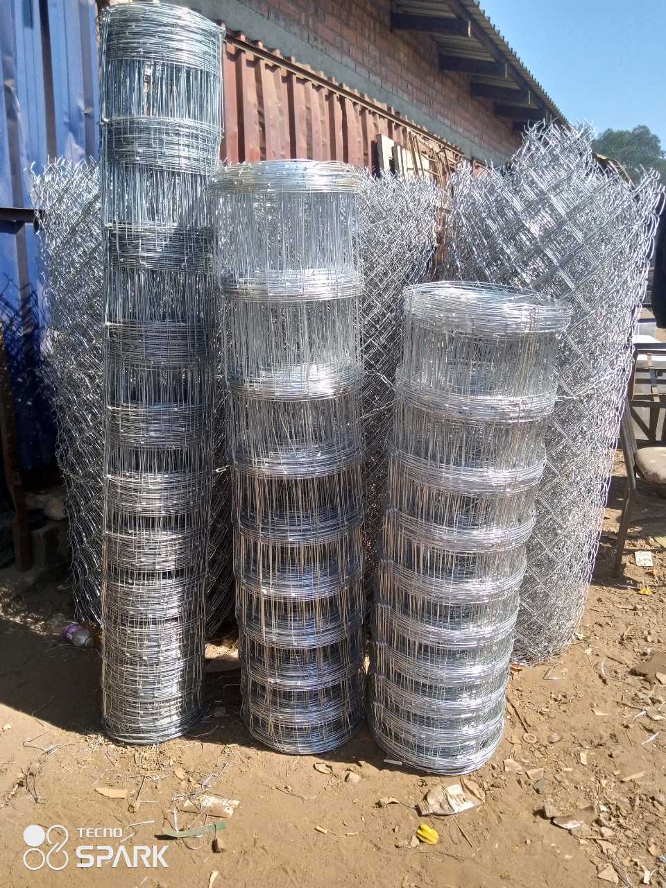 A picture of Diamond fence 
