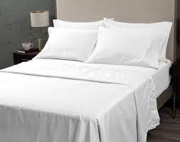 A picture of Egyptian sheets 4 pieces