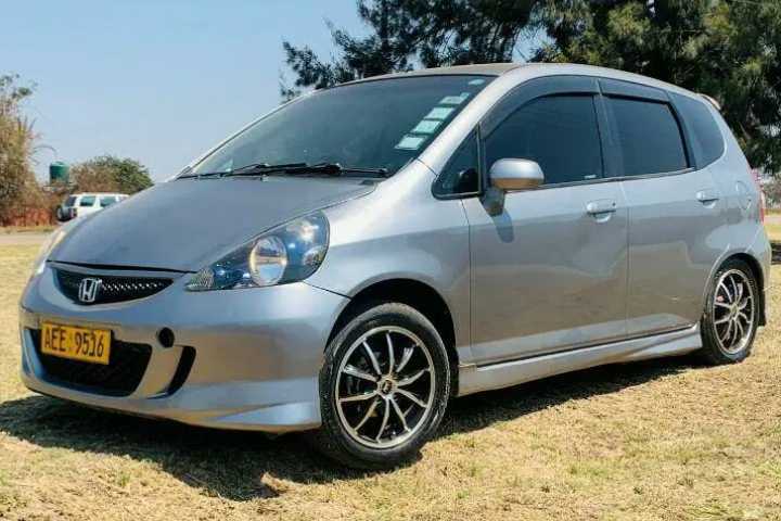 A picture of Honda fit oldshape 3500 Auto trans Low mileage Very clean
