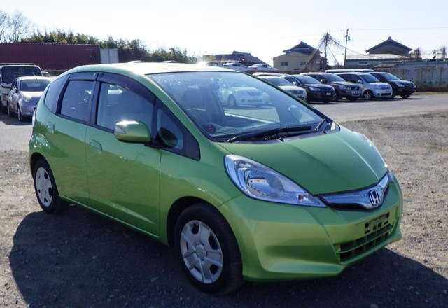 Honda fit hybrid 