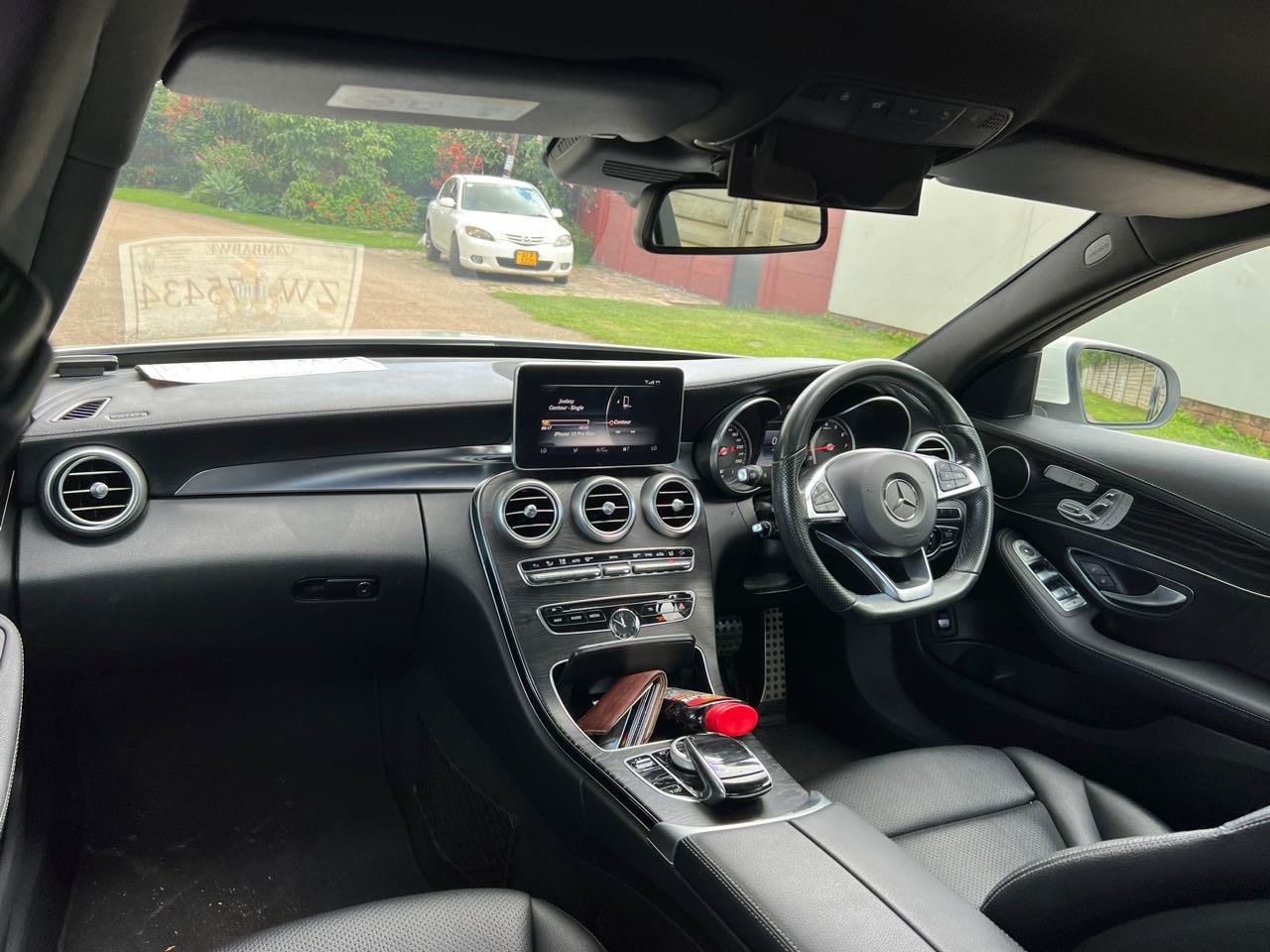A picture of Mercedes Benz C180