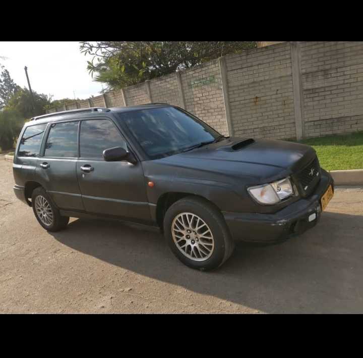 A picture of Subaru forester 1999 