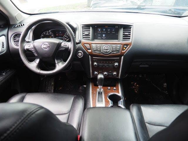 A picture of 2017 Nissan Pathfinder Platinum Full Option for sale