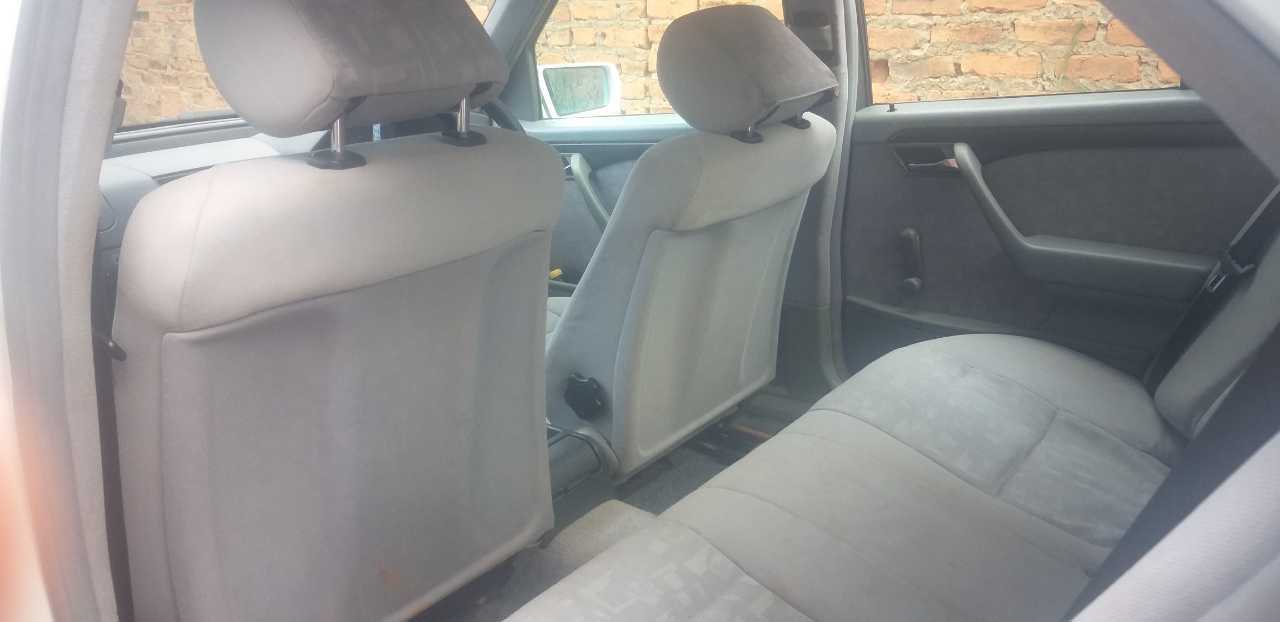 A picture of Mercedes Benz w202